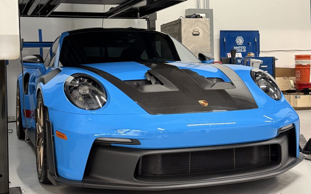 Blue Porsche 911 GT3 RS